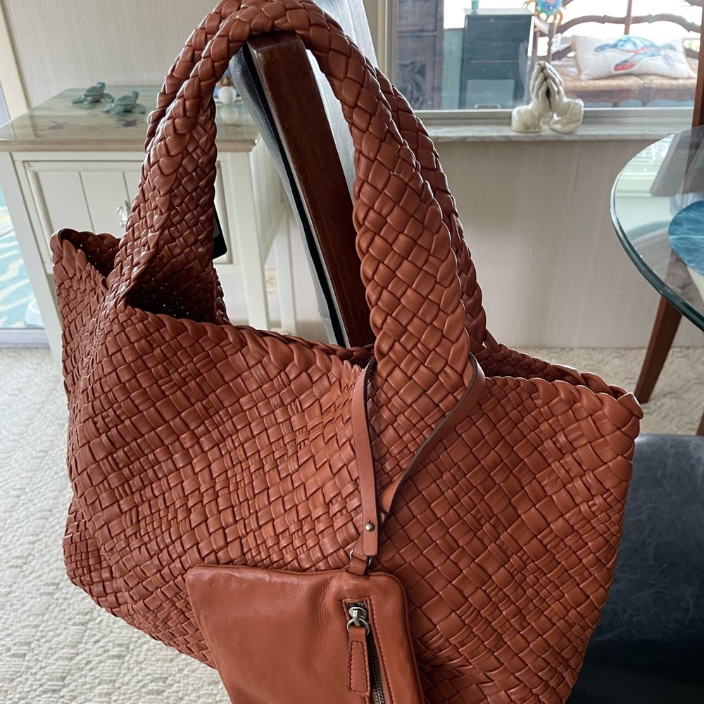 FALOR Tote Shoulder bag, Italian Leather Hand Woven-CUCIO Color w/pouch NWT